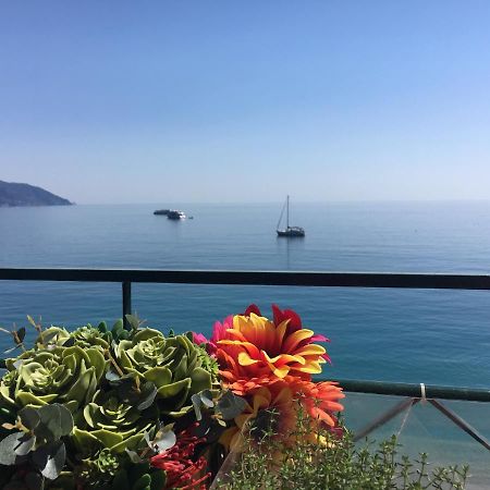 Cinqueterreblu Lungomarenostro Apartment Monterosso al Mare Bagian luar foto