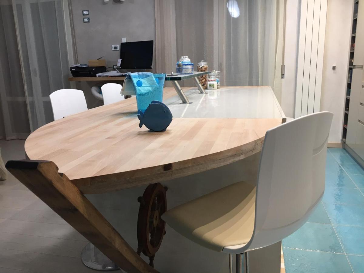 Cinqueterreblu Lungomarenostro Apartment Monterosso al Mare Bagian luar foto