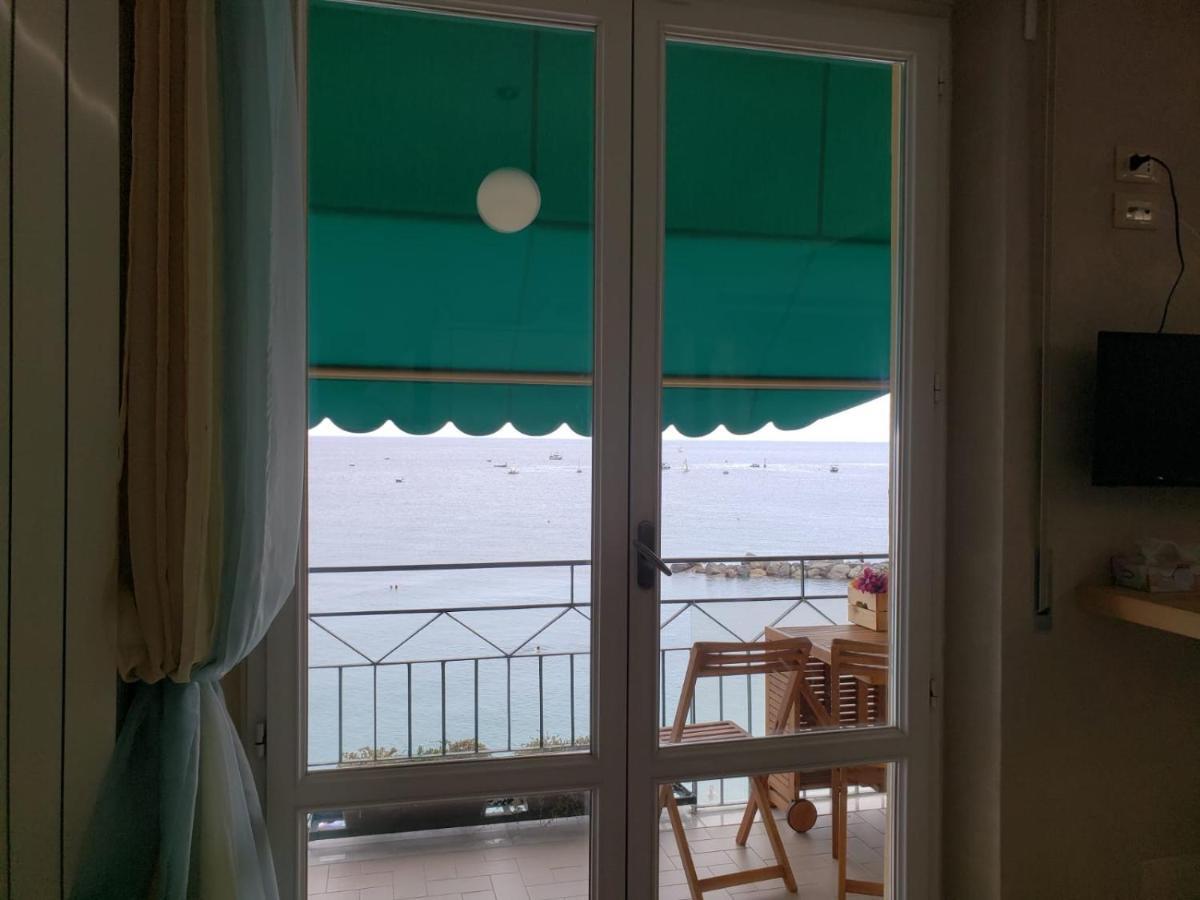 Cinqueterreblu Lungomarenostro Apartment Monterosso al Mare Bagian luar foto